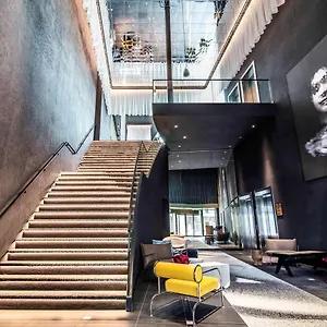 Tribe 4*, Amsterdam Niederlande
